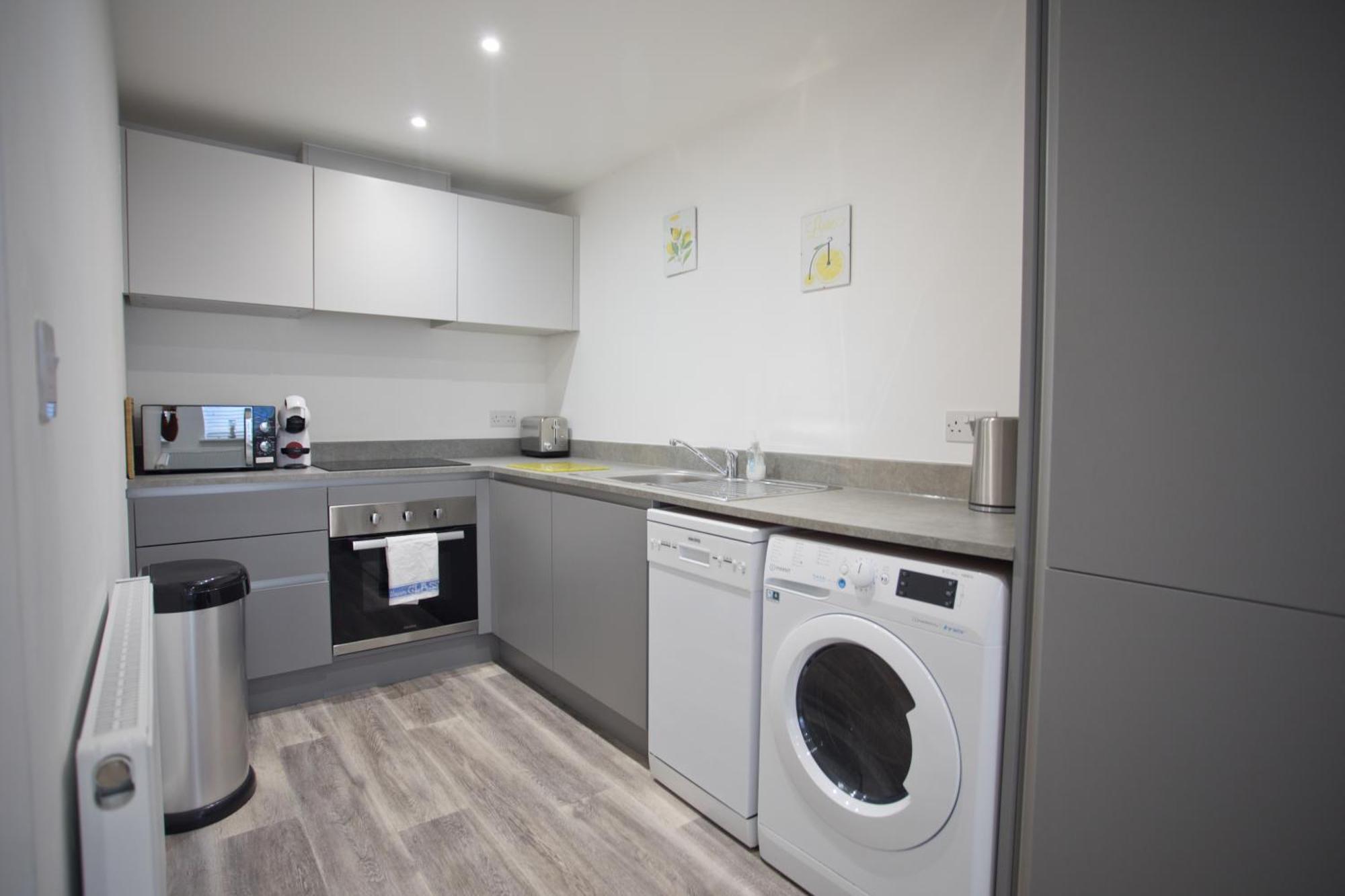 Sea Air - 2 Bedrooms - Parking - Mins To Beach Bournemouth Exterior photo